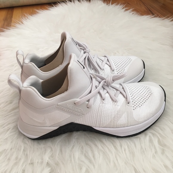 NEW Nike Metcon Flyknit 3 Women’s Sneakers - Picture 5 of 7